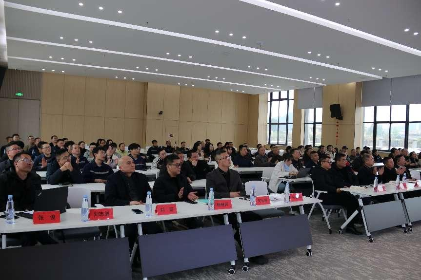 人才強(qiáng)企 · 創(chuàng)新管理(圖1) 人才強(qiáng)企 · 創(chuàng)新管理(圖1)